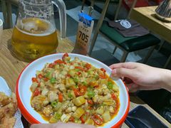 麻辣小炒牛蛙-叶派龙虾•招牌香辣蟹·海鲜(中海国际店)