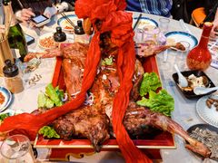 碳烤全羊-沪上名羊天下•烤羊腿•东北烧烤•小龙虾(浦东直营总店)