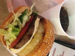 -The Habit Burger Grill 哈比特汉堡(复兴soho店)
