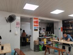 -荣巷小馄饨(荣巷店)