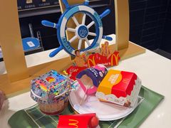 -麦当劳(新天地得来速店)