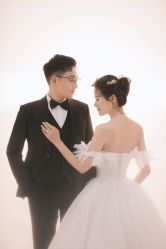 -雪中彩影婚纱摄影·微光艺术中心