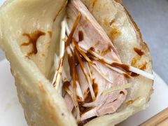 -李连贵熏肉美食酒楼(东市商贸店)