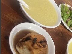 -宝瑞门钉肉饼店