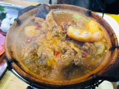 重庆鸡公煲-范贤光鸡公煲(平乐园总店)