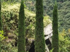 -四川汶川特大地震漩口中学遗址