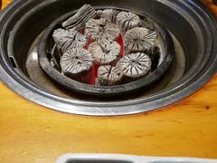 -唯成•韩国炭火烤肉 유성고기