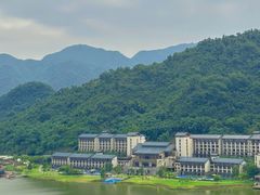-宝晶宫旅游景区