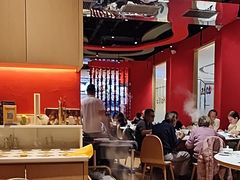 -德兴show鲜·蒸汽海鲜火锅餐厅(格创悦里店)