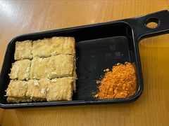 -包整·丝娃娃(一览甲秀楼风景店)