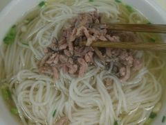 -日欣特色米粉(东宝店)