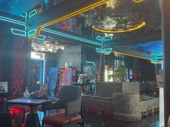-屋有岛沉浸游戏旗舰店(中山公园店)