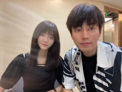 -变画·发型STUDIO