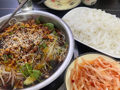 -周良天山牛杂城(天山路总店)
