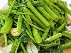 -明记烧鱼美味店