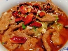 水煮牛肉-大碗居·烤鸭·鱼头泡饼(天坛东门店)