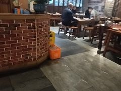 -白乐天毛肚火锅馆(南滨路店)