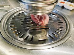 超厚五花肉-韩聚屋韩国烤肉餐厅(新北万达店)