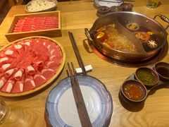 -礼舍·和牛火锅·烤肉·料理餐厅(华茂店)