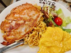 猪扒滑蛋印尼捞面-旺记冰室(九龙中心大厦店)