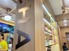 -霸王茶姬(南强街店)