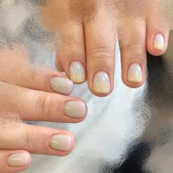 -HUII NAIL绘京美甲美睫会馆