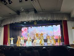 -金东尼人妖秀