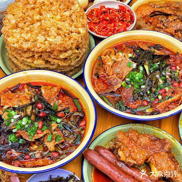 关于我在西安坐车一小时也要去吃的首家糖水和柳州螺蛳粉 