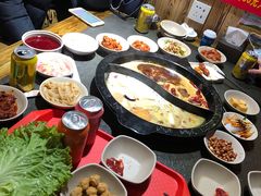 -火云天重庆火锅自助(中山路店)