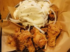 炸鸡翅一半一半-富乐满韩国正宗炸鸡韩国料理(虹泉路店)