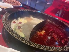 -重庆三峡火锅城(梅林店)