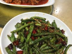 -洪霞餐馆