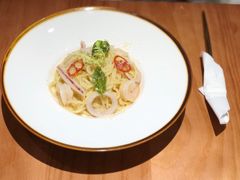 -POKEE VIA&Brunch·维娅(重庆来福士店)