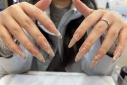 -MONICA BOX美甲美睫