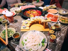 -渝大狮毛肚老火锅(遂宁万达店)
