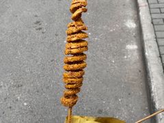 -小魏哥果仁烤面筋