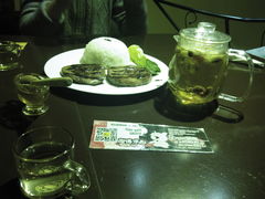 -蜜蜂家的红茶馆(华府店)