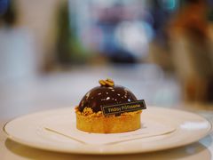 -Fridi Patisserie Cafe