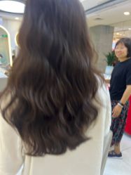 -虫二·专注健康烫染沙龙