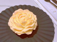 la&nbsp;fleur&nbsp;花·漾-潮一不贰·法式甜品·生日蛋糕·西式简餐(外滩店)