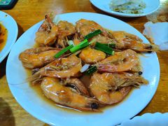 油焖大虾-温州一家人美食(西木头市店)