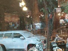 -聚点串吧·北京烧烤(赵登禹路店)