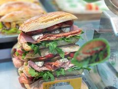 无花果奶酪火腿恰巴塔-PAOPAO Bakery&Café(港汇店)