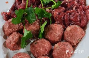 Lamb Slices with Lamb Meatballs