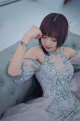 -拉瑞娜LaReine婚纱礼服高级定制