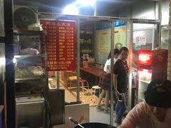 -阿姨小肉摊(同济西苑店)