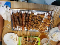 -烤满分·东北烧烤(首经贸店)