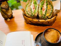 -萤火虫咖啡(后海店)