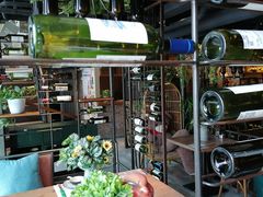 -临界音乐酒馆·小龙虾·江湖菜(华熙LIVE·鱼洞店)