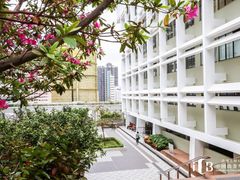 -香港大学